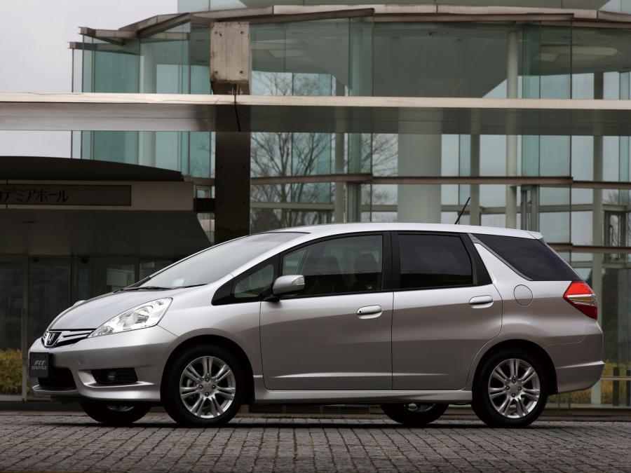  Honda Fit Shuttle 2011 года  (фото 7 из 10)